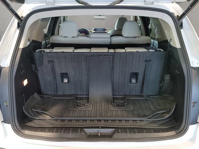 Used 2022 Subaru Ascent Limited w/ Technology Package AWD/4WD image 14