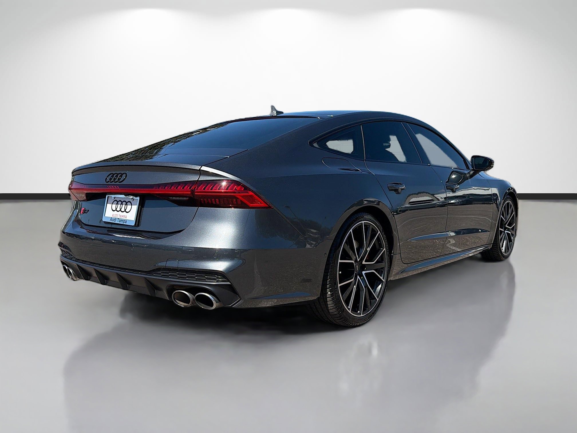 Used 2022 Audi S7 Premium Plus image 3