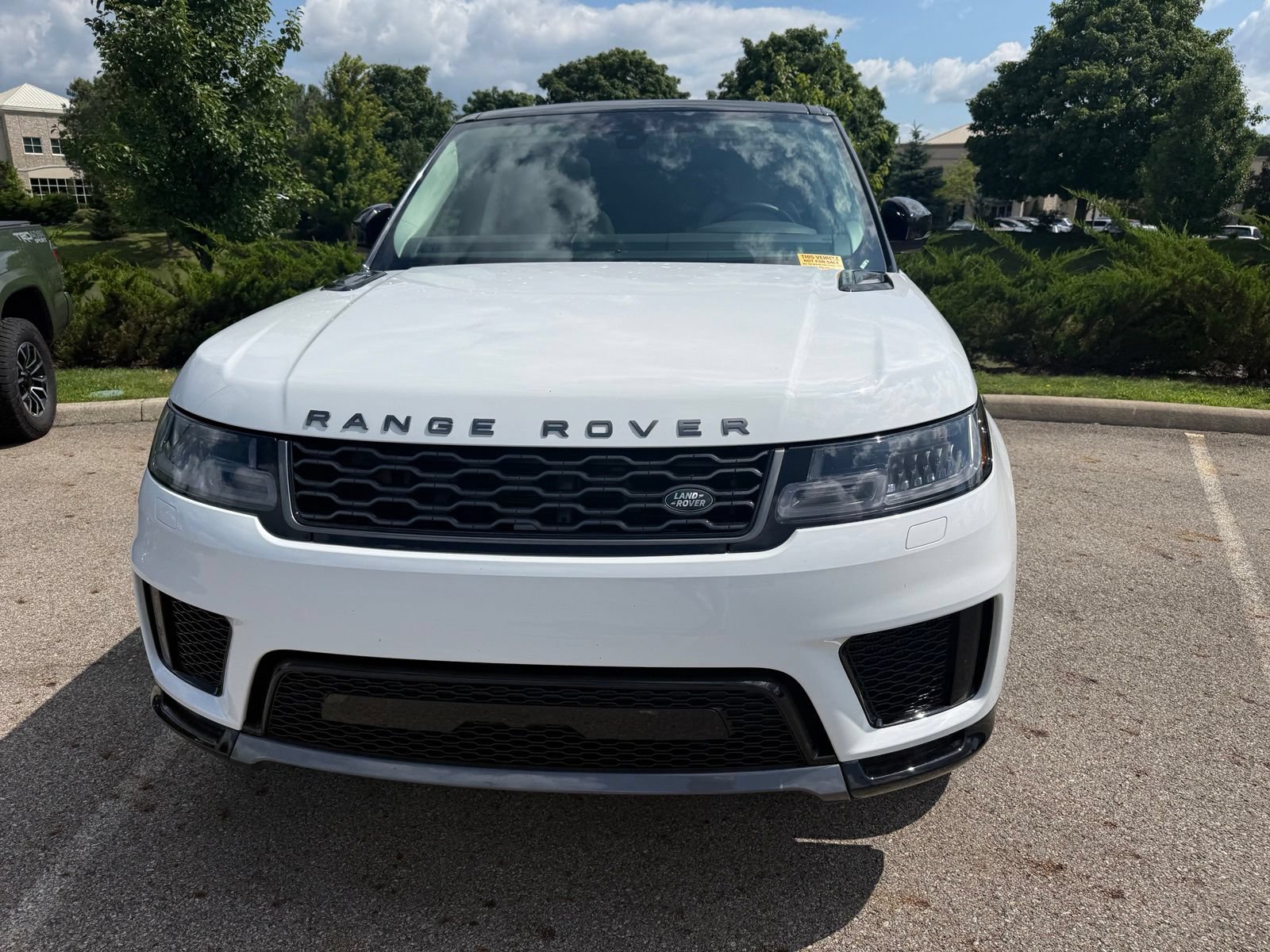 Used 2022 Land Rover Range Rover Sport HSE Silver Edition AWD/4WD image 2