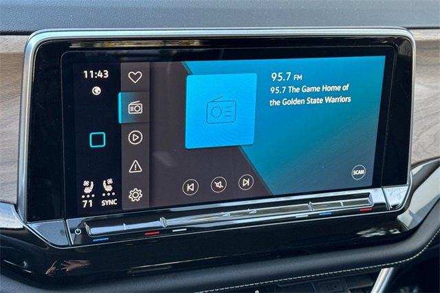 Used 2024 Volkswagen Atlas SE image 22