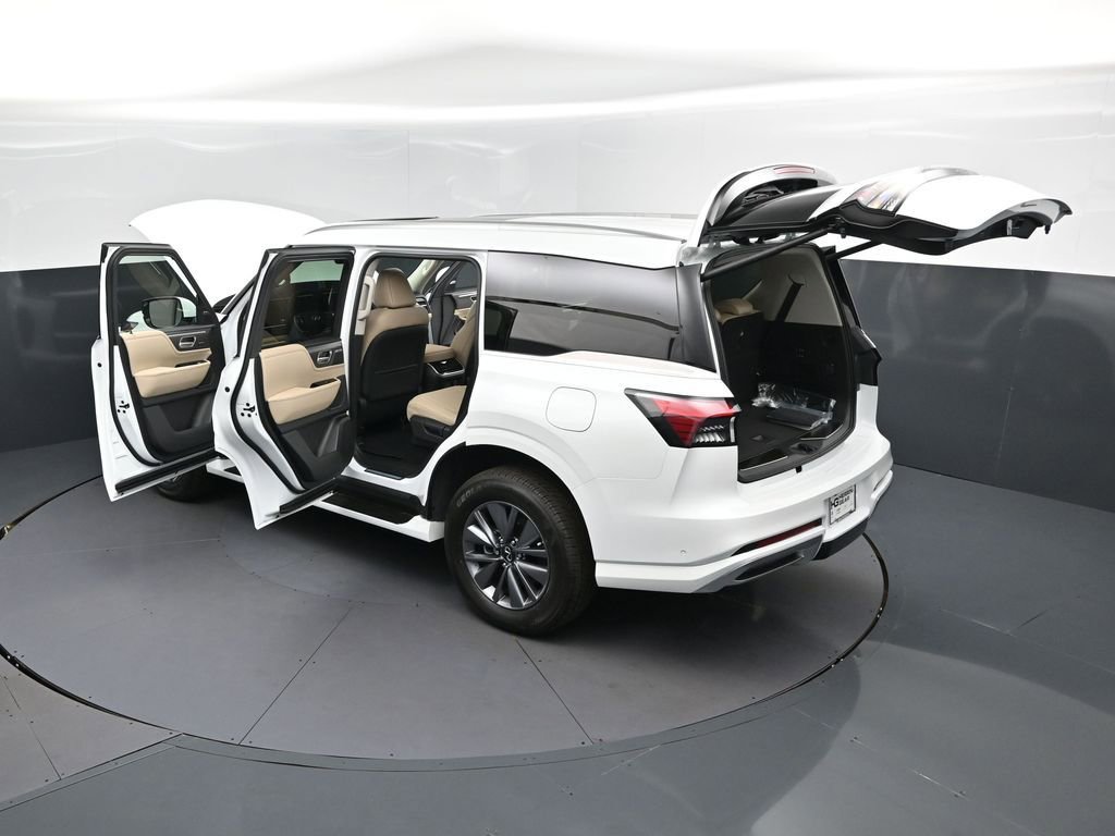 New 2026 INFINITI QX80 Pure RWD image 2