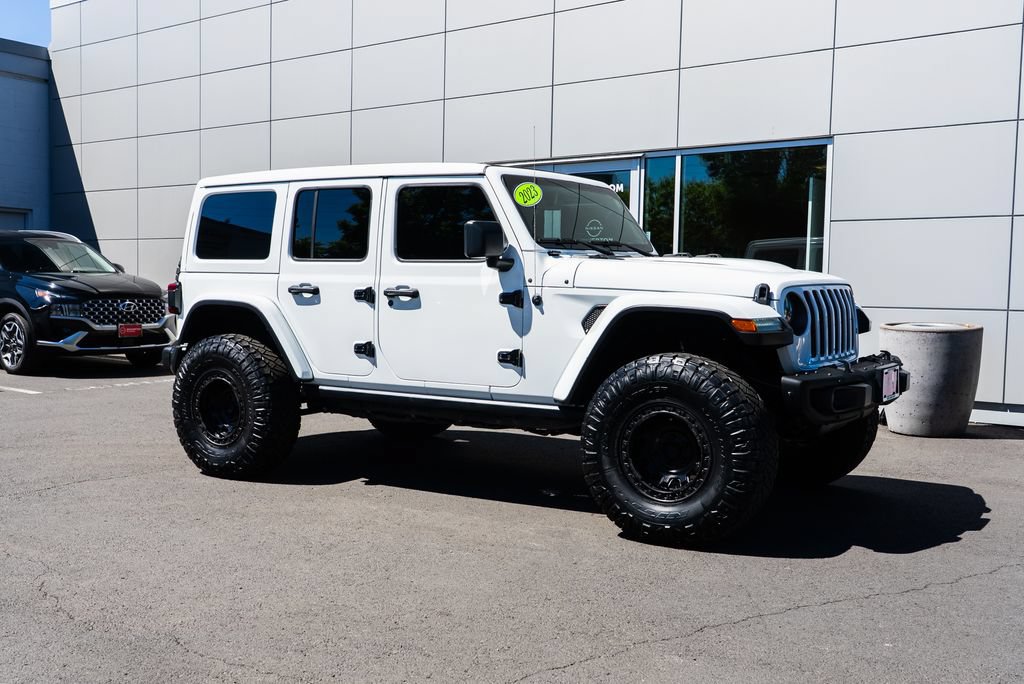 Used 2023 Jeep Wrangler Unlimited Rubicon 4xe w/ Steel Bumper Group AWD/4WD image 30