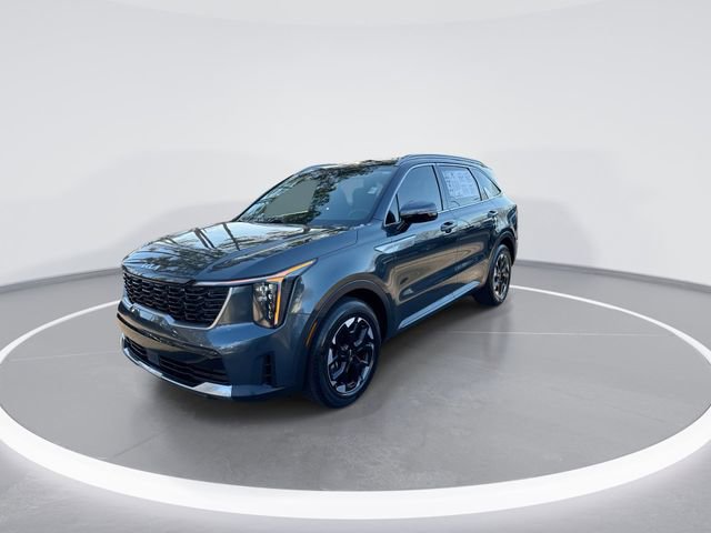 Used 2024 Kia Sorento S image 4