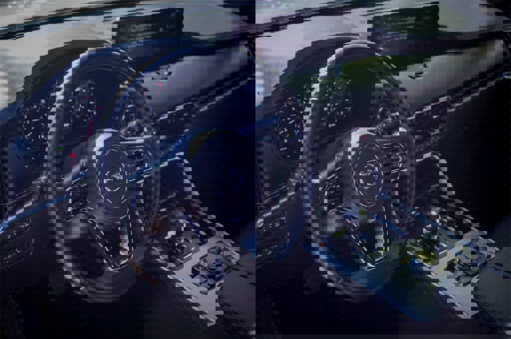 Used 2025 MAZDA CX-90 3.3 Turbo w/ Premium Plus Pkg image 9