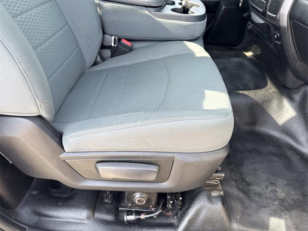 Used 2014 RAM 2500 Tradesman w/ Power & Remote Entry Group image 21