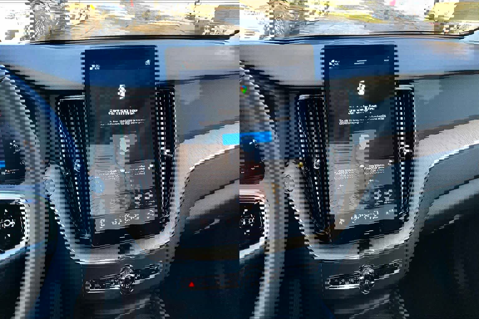 New 2026 Volvo XC60 B5 Plus w/ Protection Package Premier image 8