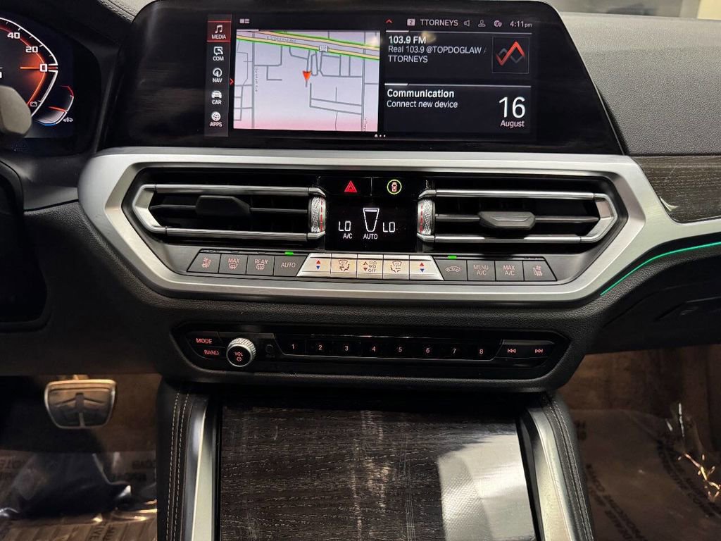 Used 2023 BMW M440i M440i w/ Premium Package image 41