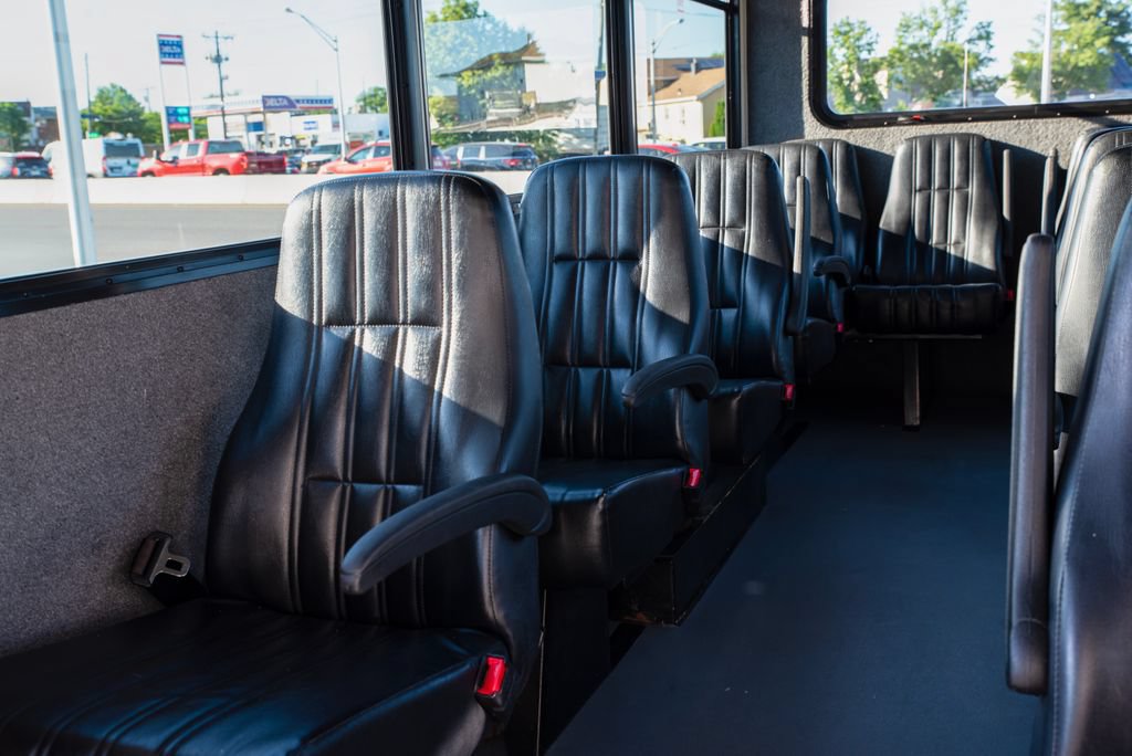 Used 2017 Ford E-450 and Econoline 450 Super Duty w/ Shuttle Bus Prep Package RWD image 15