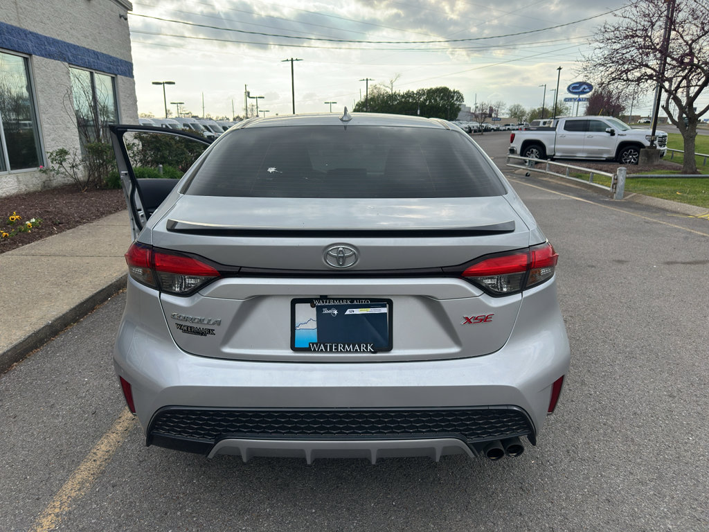 Used 2022 Toyota Corolla XSE image 5