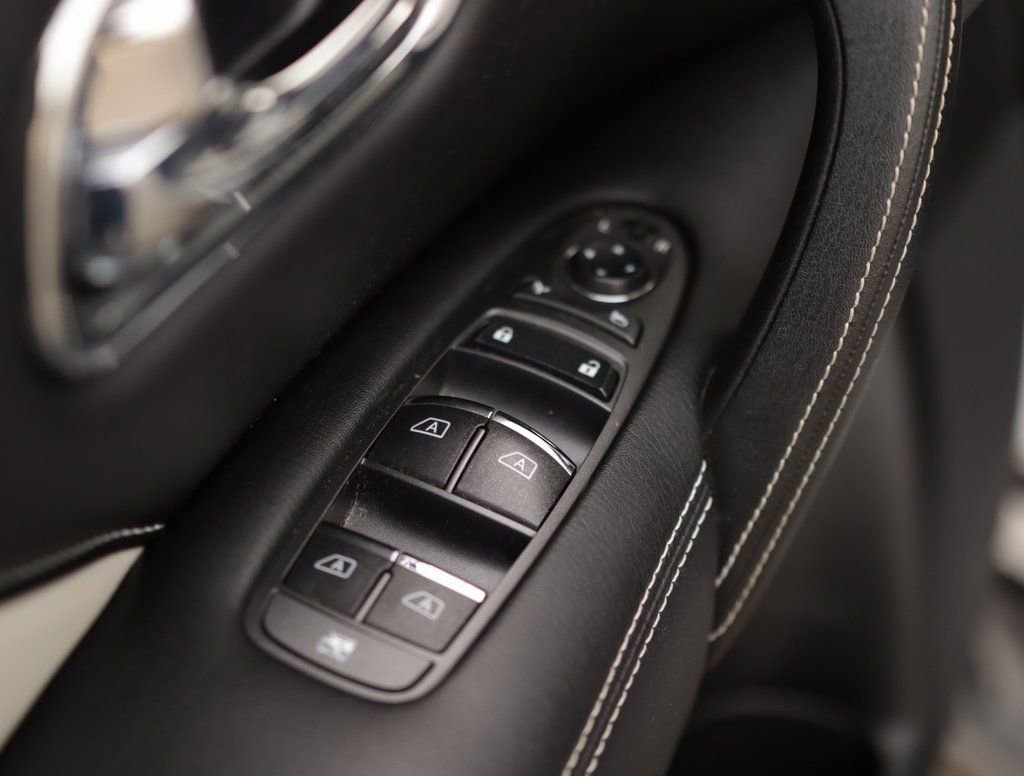 Used 2019 INFINITI QX80 Limited w/ All-Season Package image 31