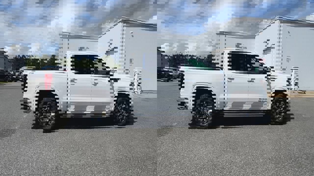 New 2026 GMC Sierra 1500 SLT w/ SLT Premium Plus Package image 43