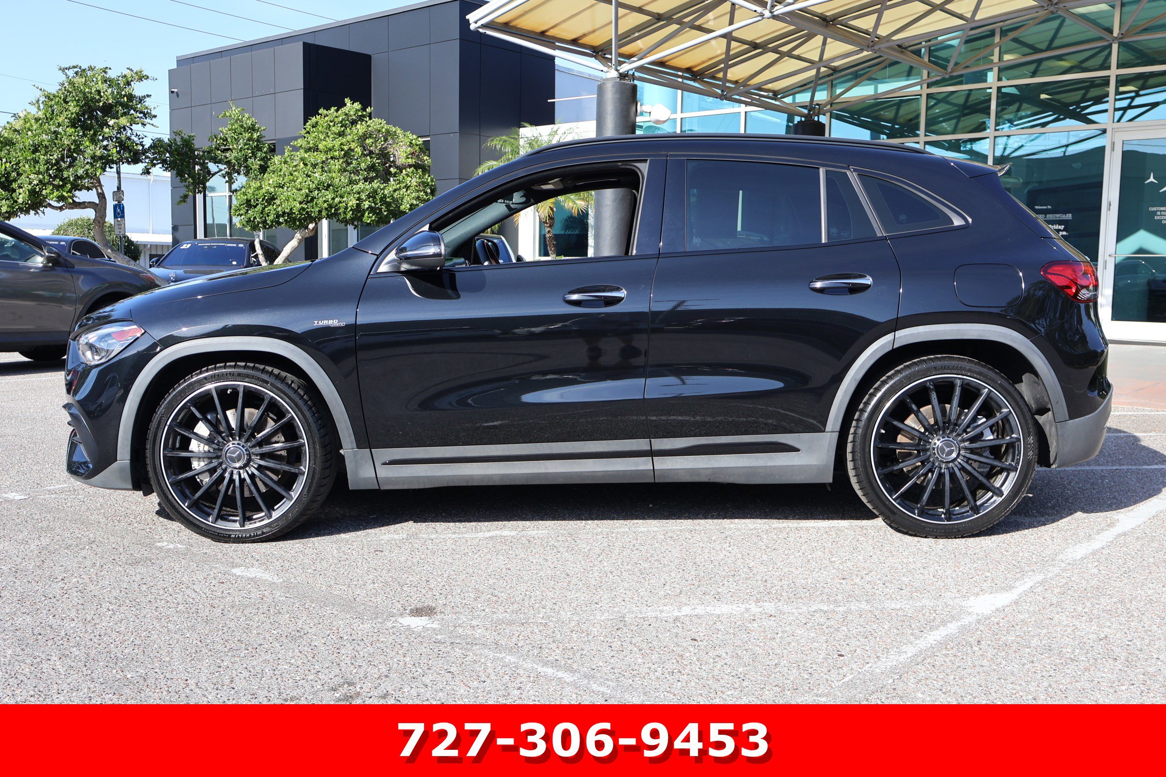 Certified 2022 Mercedes-Benz GLA 35 AMG 4MATIC image 6