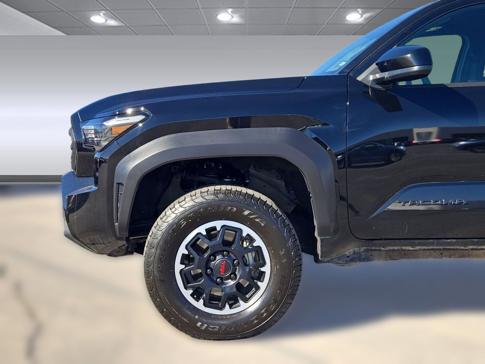 Used 2024 Toyota Tacoma TRD Off-Road image 20