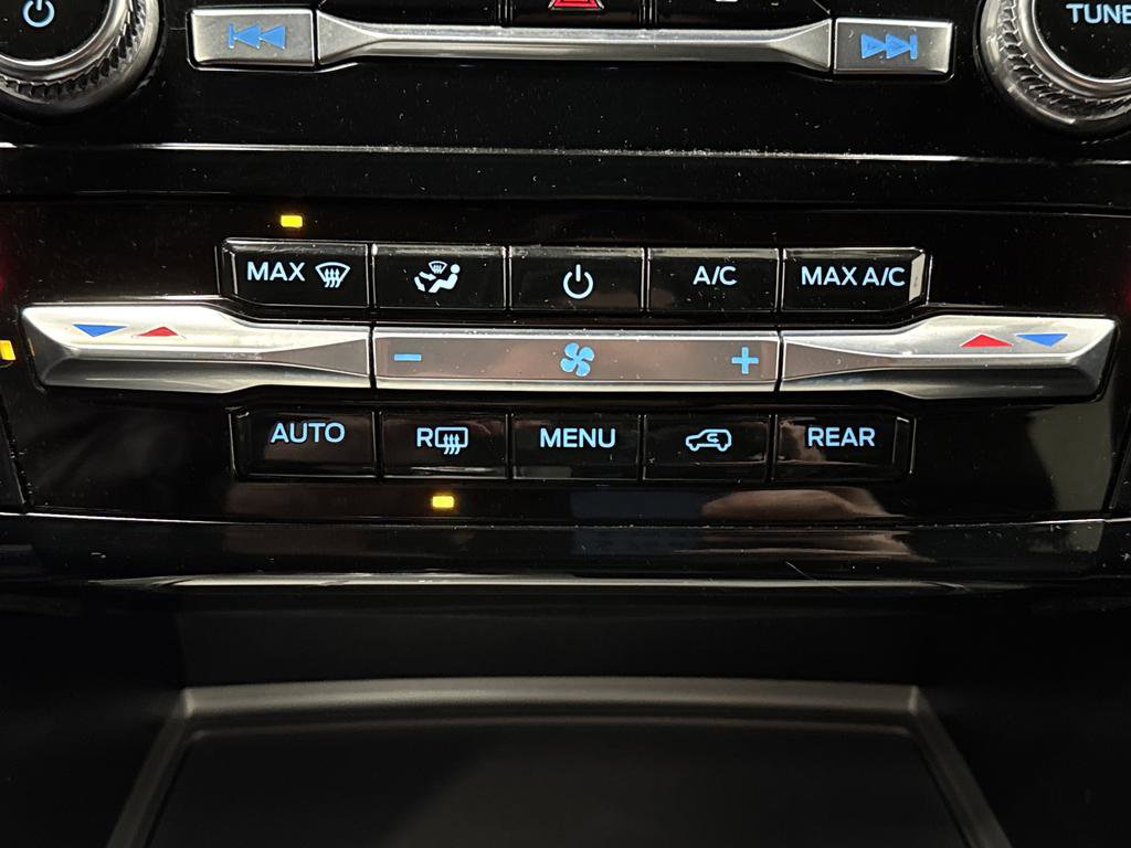 Used 2023 Ford Explorer Limited image 20