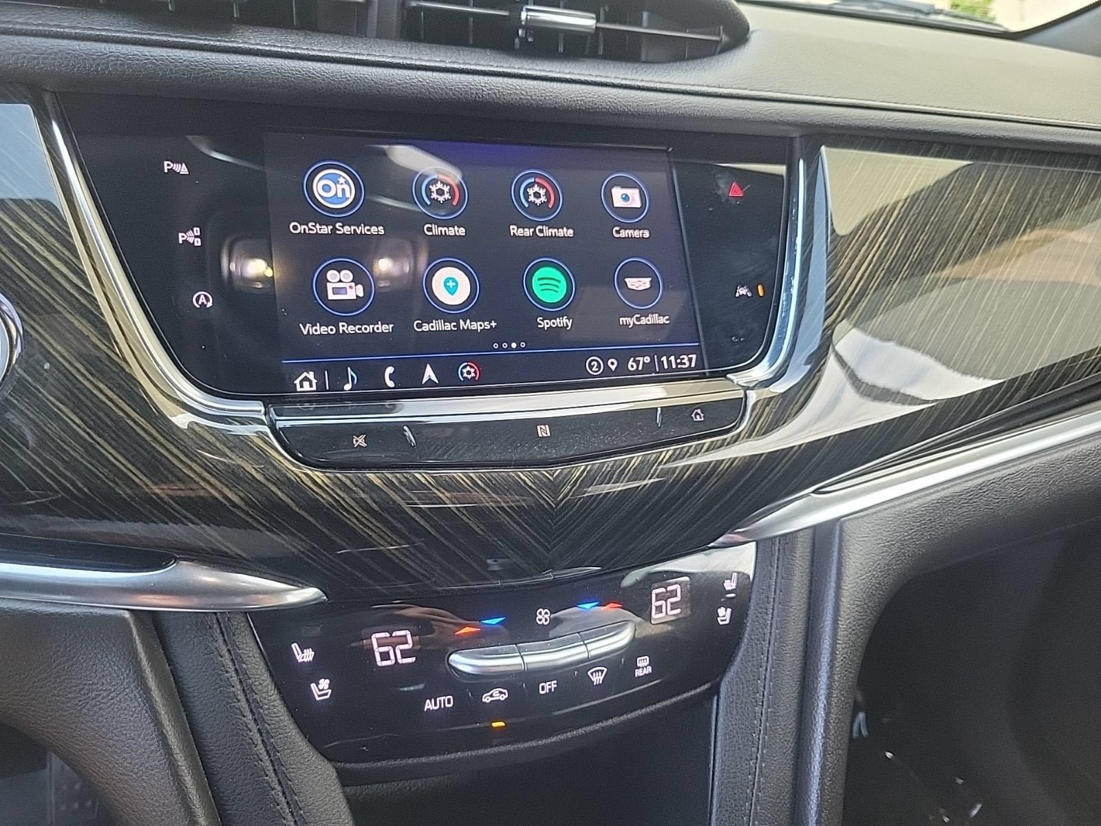 Certified 2021 Cadillac XT6 Premium Luxury FWD image 22