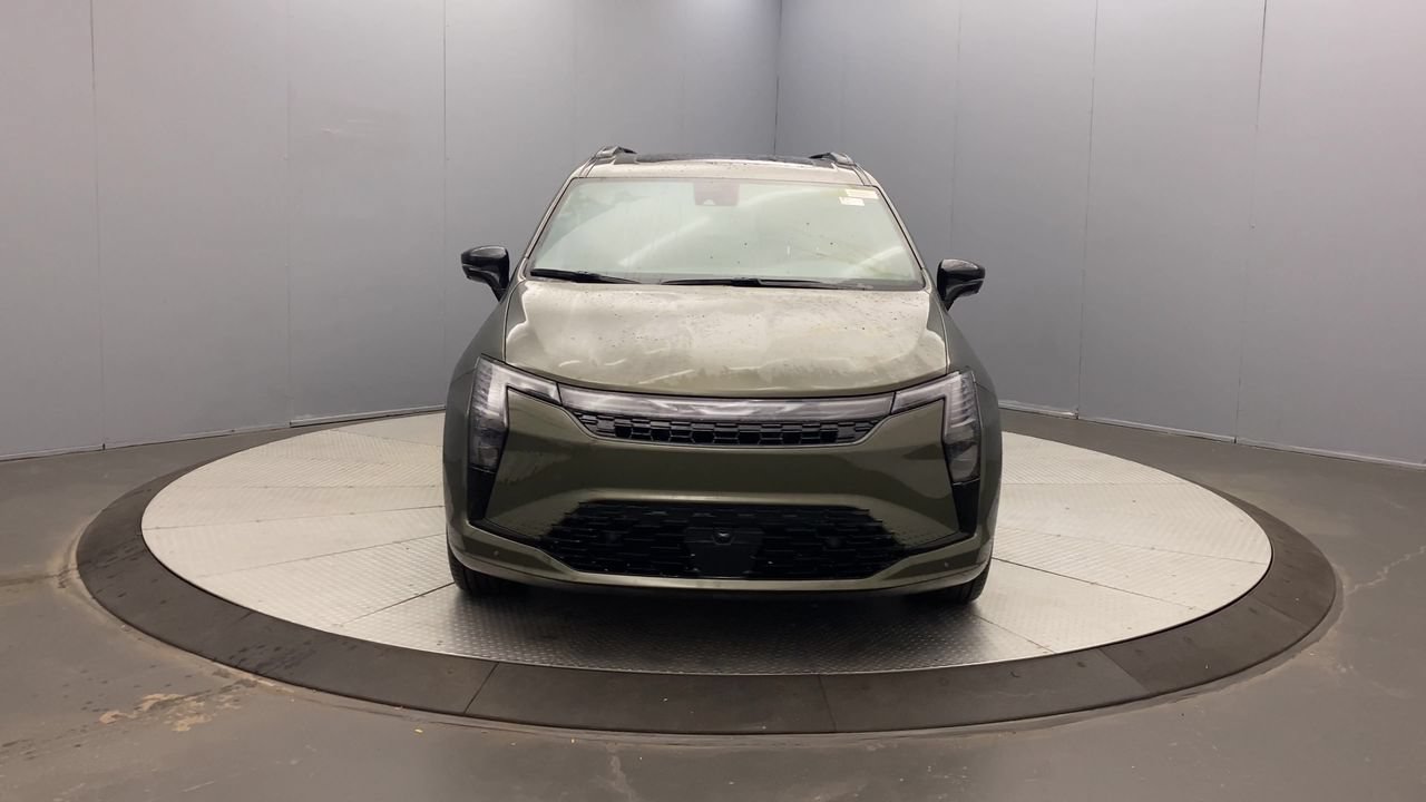 New 2027 Chrysler Pacifica Limited AWD/4WD image 8
