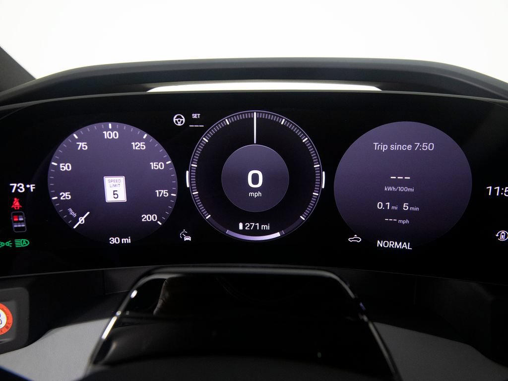 New 2026 Porsche Cayenne Electric Coupe AWD/4WD image 24