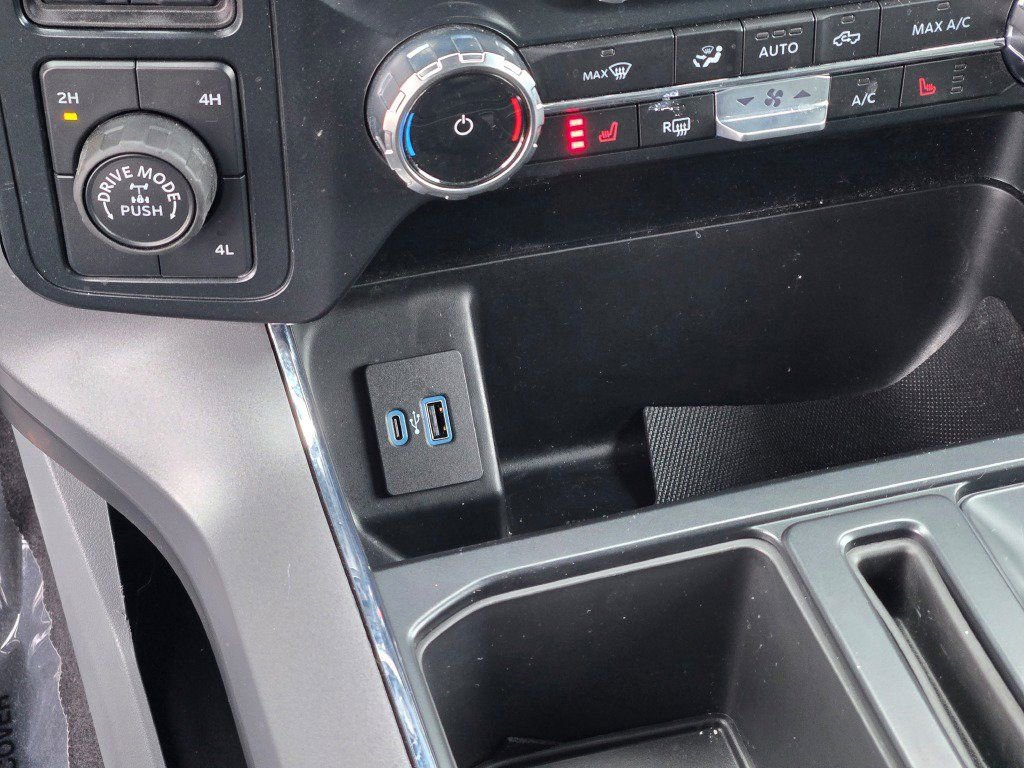 Used 2024 Ford F150 XLT w/ Equipment Group 302A MID image 30