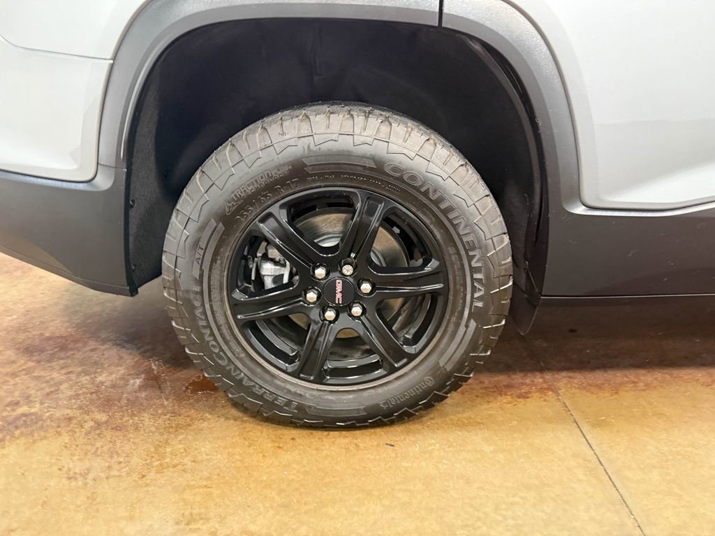 Used 2023 GMC Acadia AT4 AWD/4WD image 91