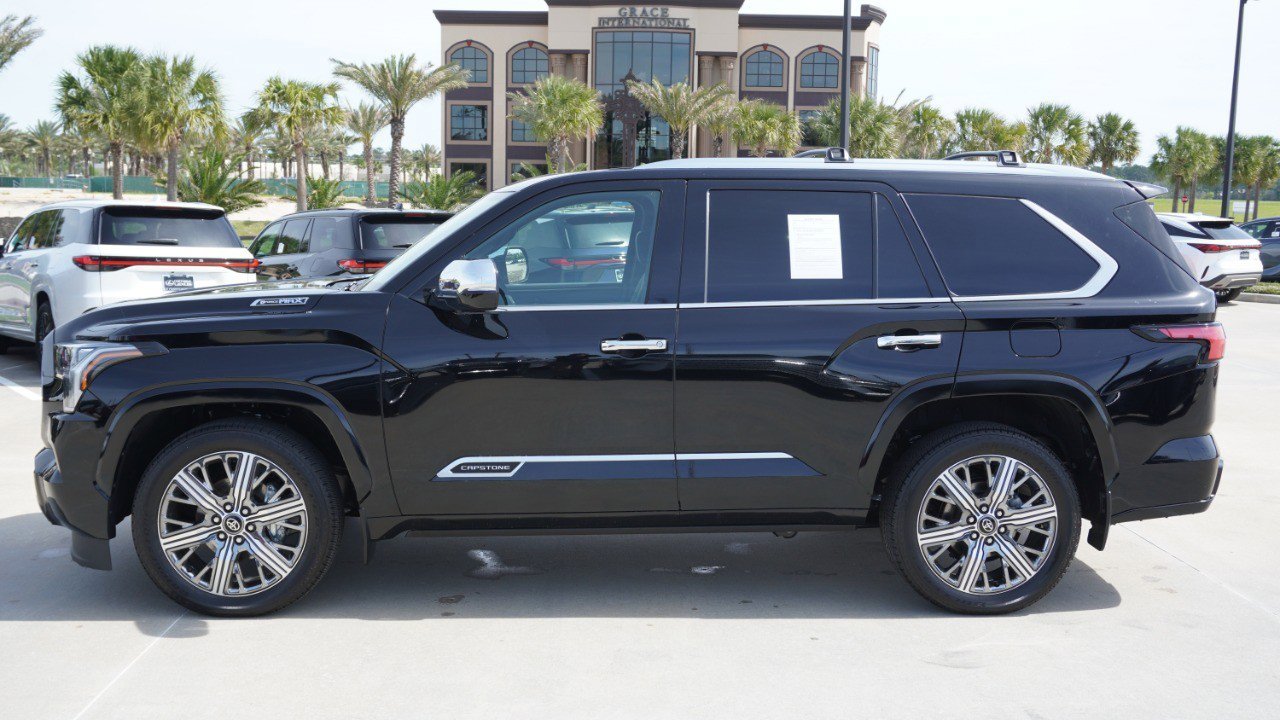 Used 2026 Toyota Sequoia Capstone image 5