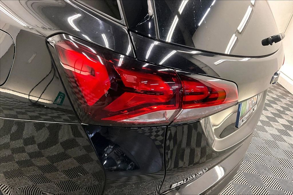 Used 2022 Chevrolet Equinox LT FWD image 27