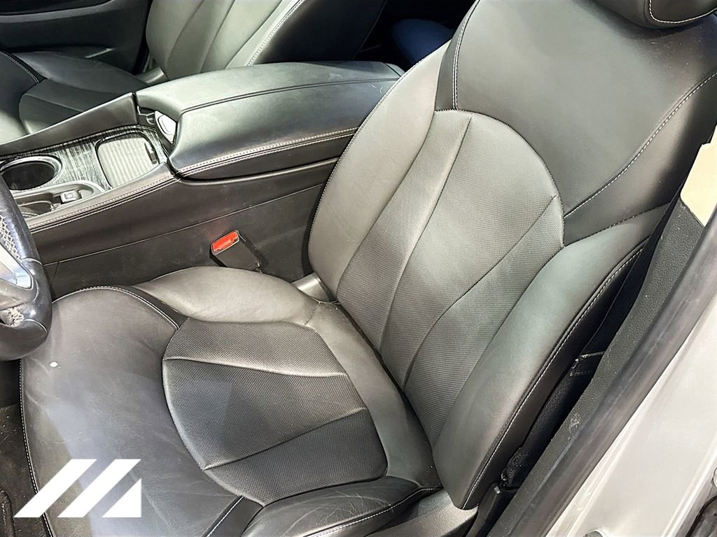 Used 2017 Buick Envision Essence FWD image 22
