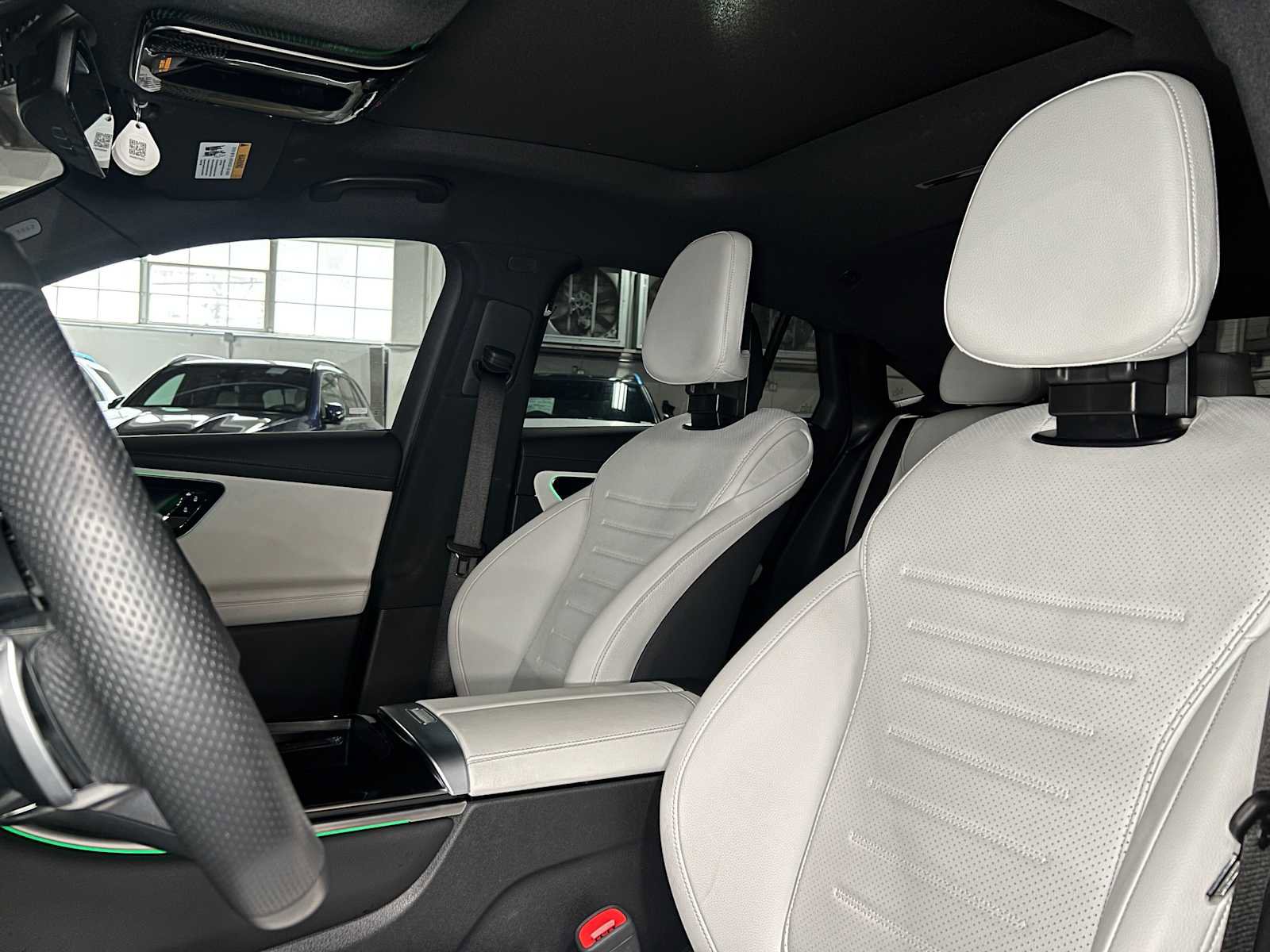 Certified 2025 Mercedes-Benz GLC 300 4MATIC image 23