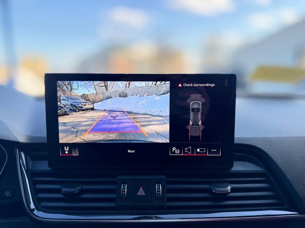 Used 2024 Audi SQ5 Prestige image 17