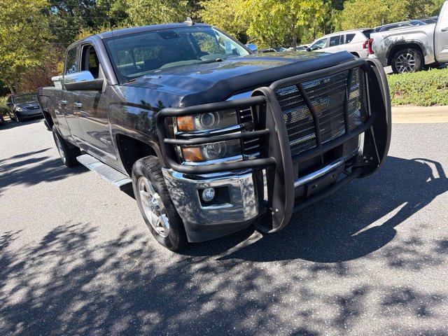 Used 2015 Chevrolet Silverado 2500 LTZ w/ Driver Alert Package AWD/4WD image 24