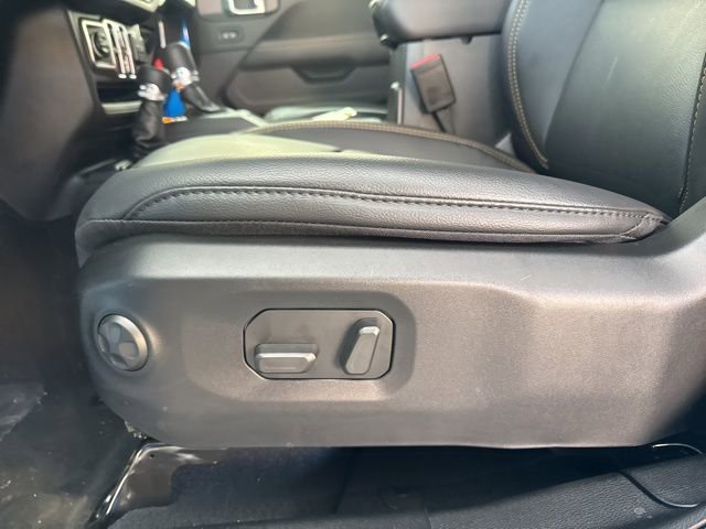 New 2026 Jeep Wrangler Sahara image 9