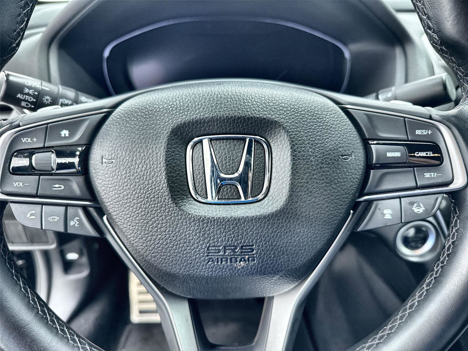 Used 2018 Honda Accord Sport image 16