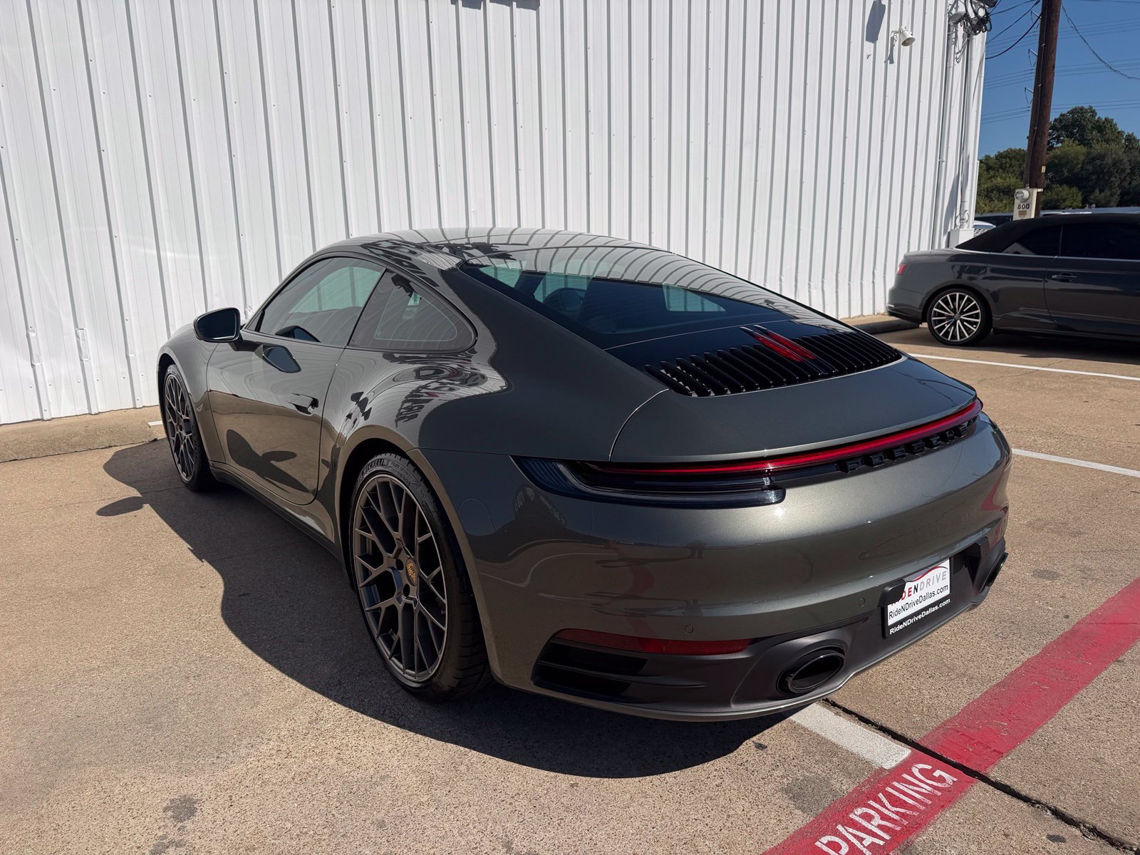 Used 2020 Porsche 911 Carrera S RWD image 4