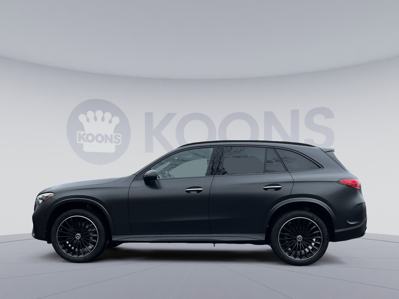 New 2026 Mercedes-Benz GLC 300 4MATIC image 2