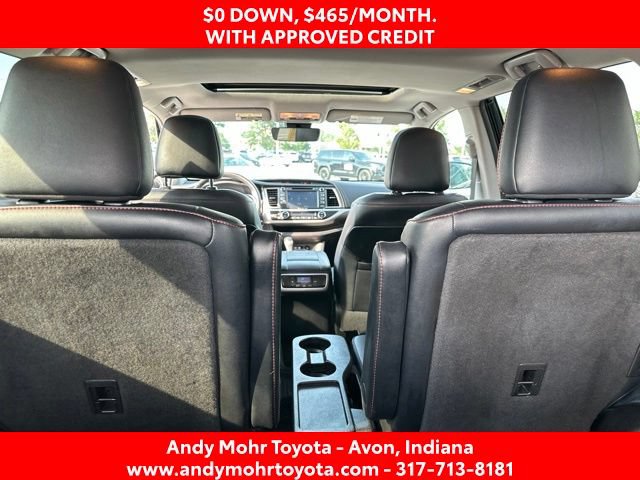 Used 2019 Toyota Highlander SE AWD/4WD image 38