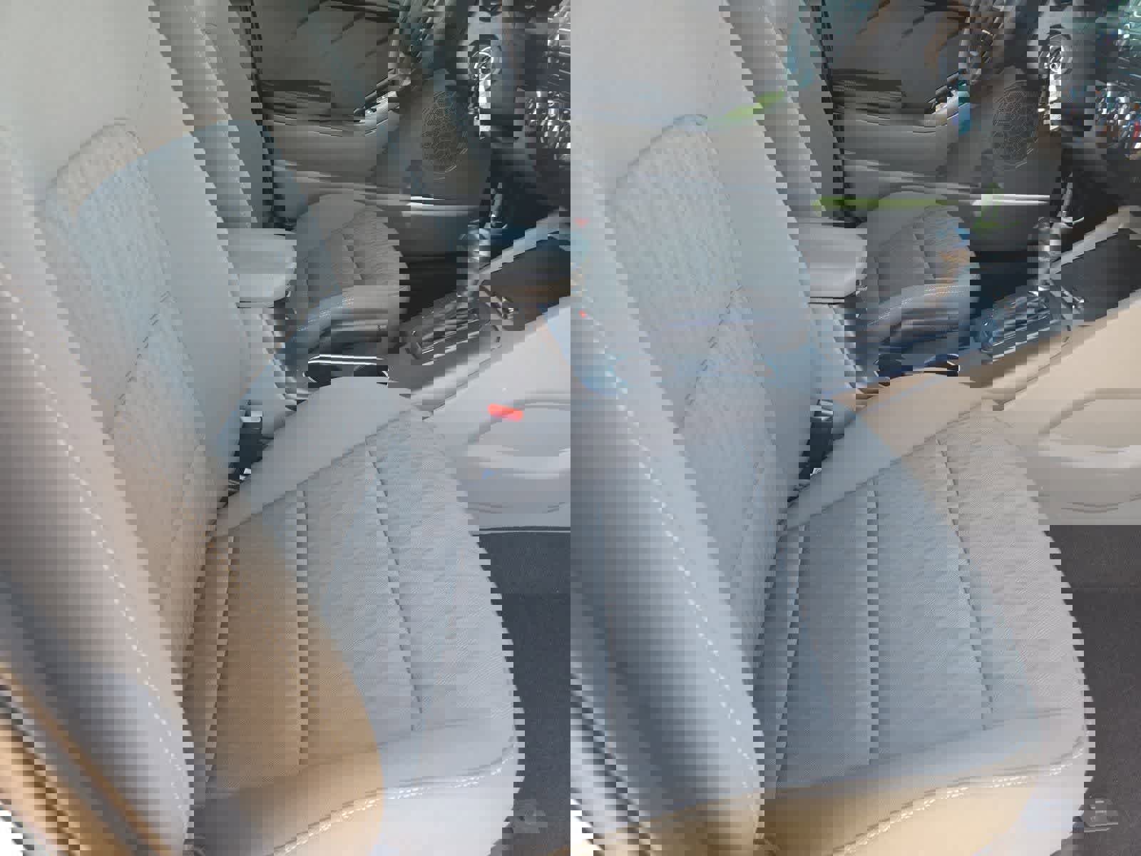 Used 2015 Kia Forte LX image 19