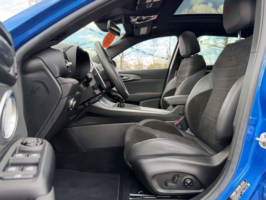 Used 2024 Dodge Hornet R/T Plus image 17