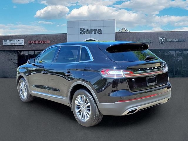 Used 2023 Lincoln Nautilus AWD image 4
