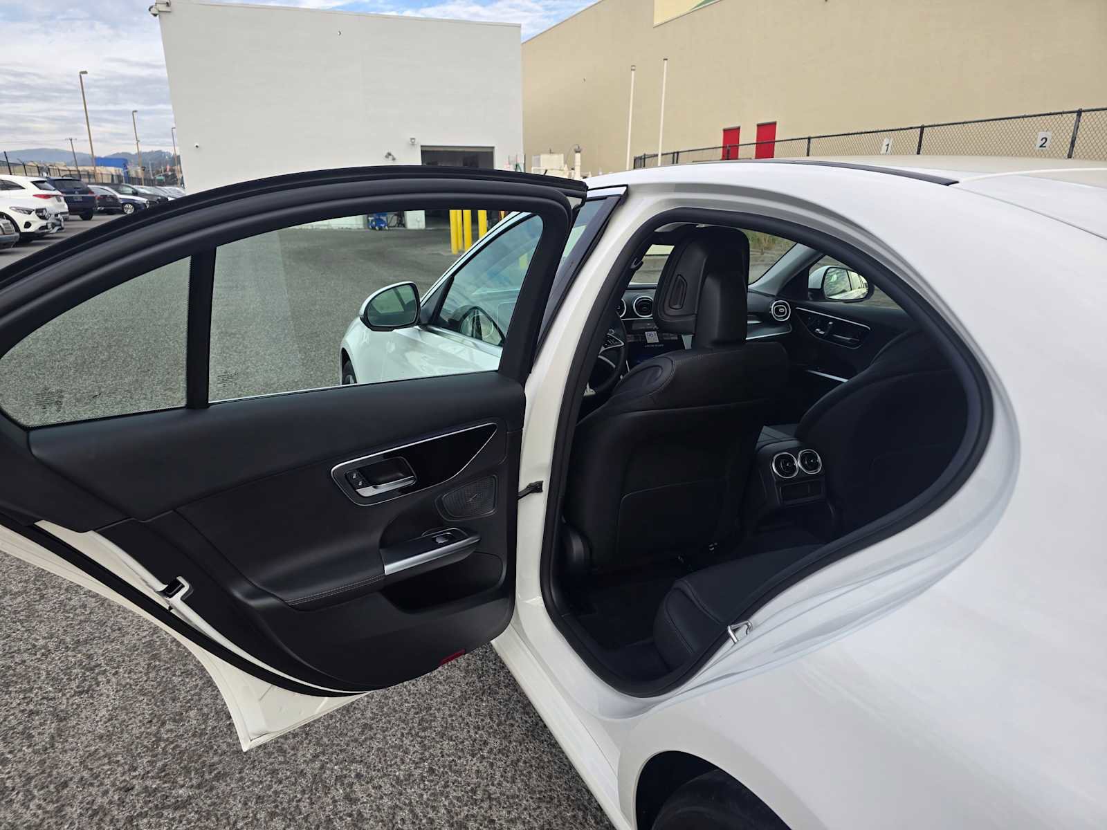 Used 2025 Mercedes-Benz C 300 C 300 image 17