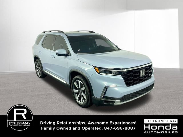 Used 2024 Honda Pilot Touring image 3