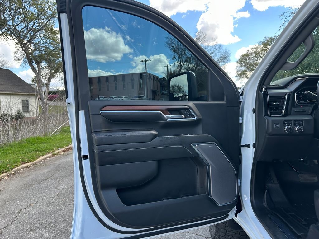 Used 2024 GMC Sierra 2500 Denali w/ Denali Reserve Package image 29