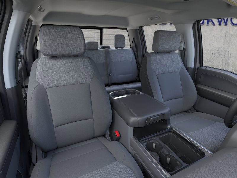 New 2025 Ford F350 XLT w/ Black Appearance Package image 13