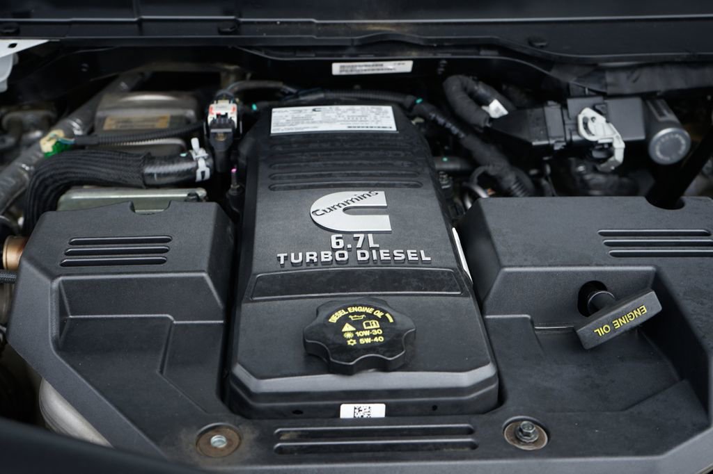 Used 2021 RAM 4500 Tradesman RWD image 13