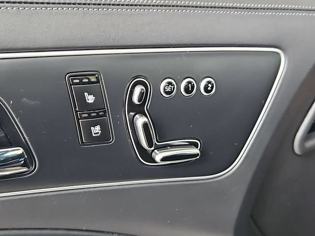 Used 2017 Kia K900 Premium RWD image 23
