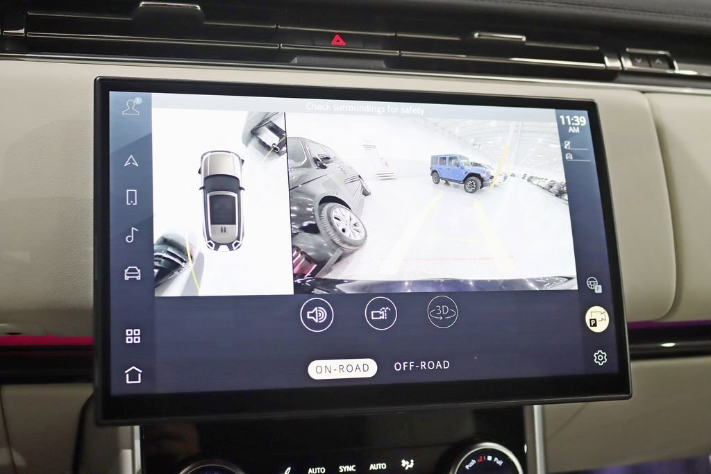 Used 2023 Land Rover Range Rover SE image 18