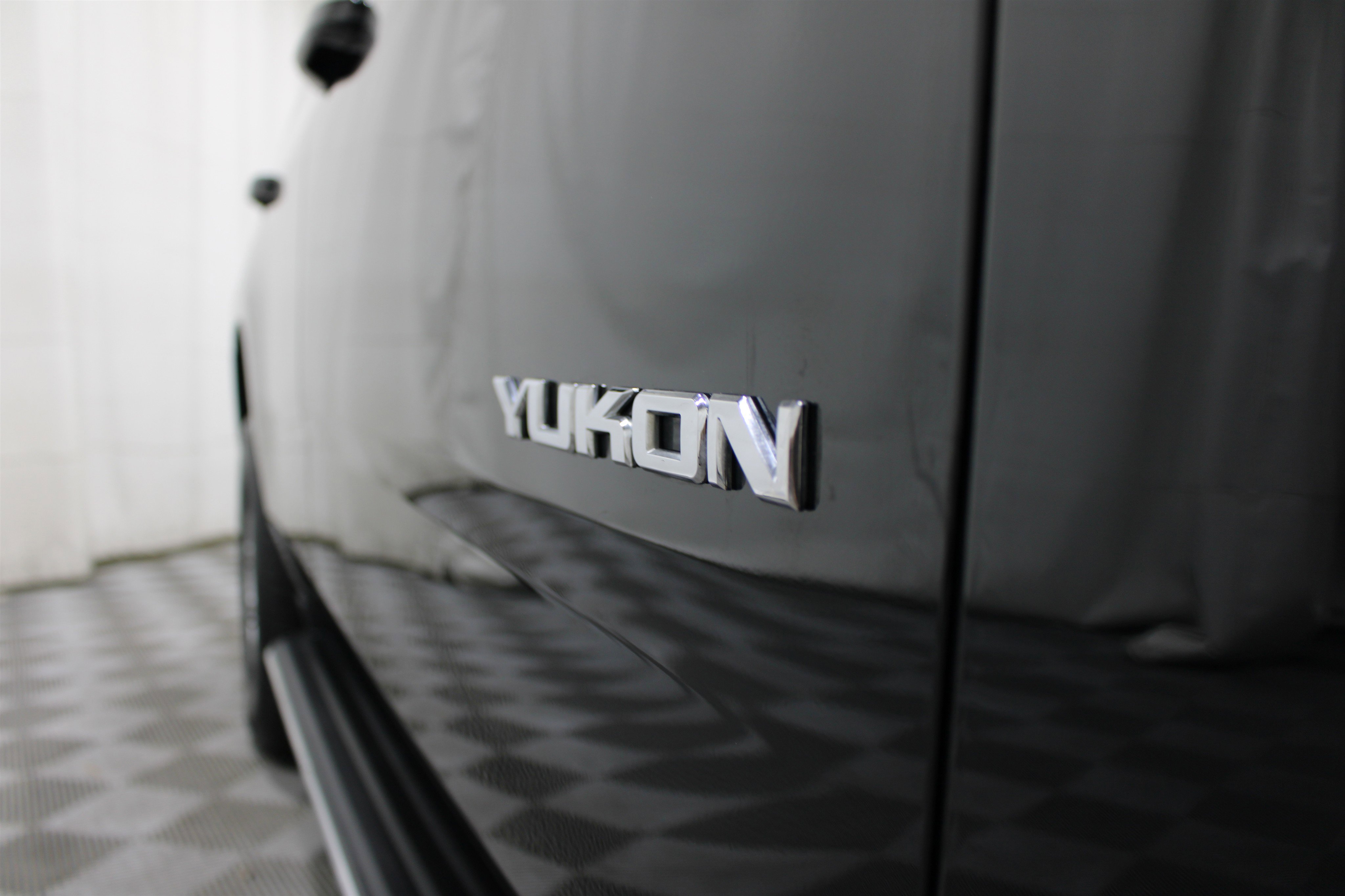 Used 2017 GMC Yukon SLT RWD image 33