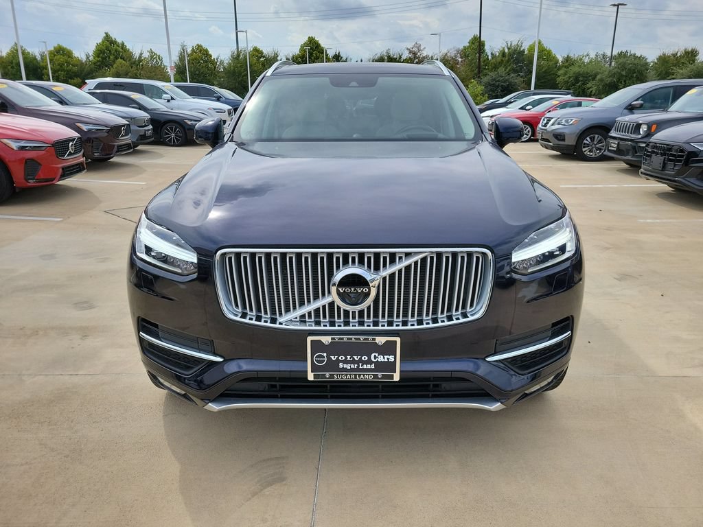 Used 2017 Volvo XC90 T6 Inscription w/ Vision Package AWD/4WD image 2