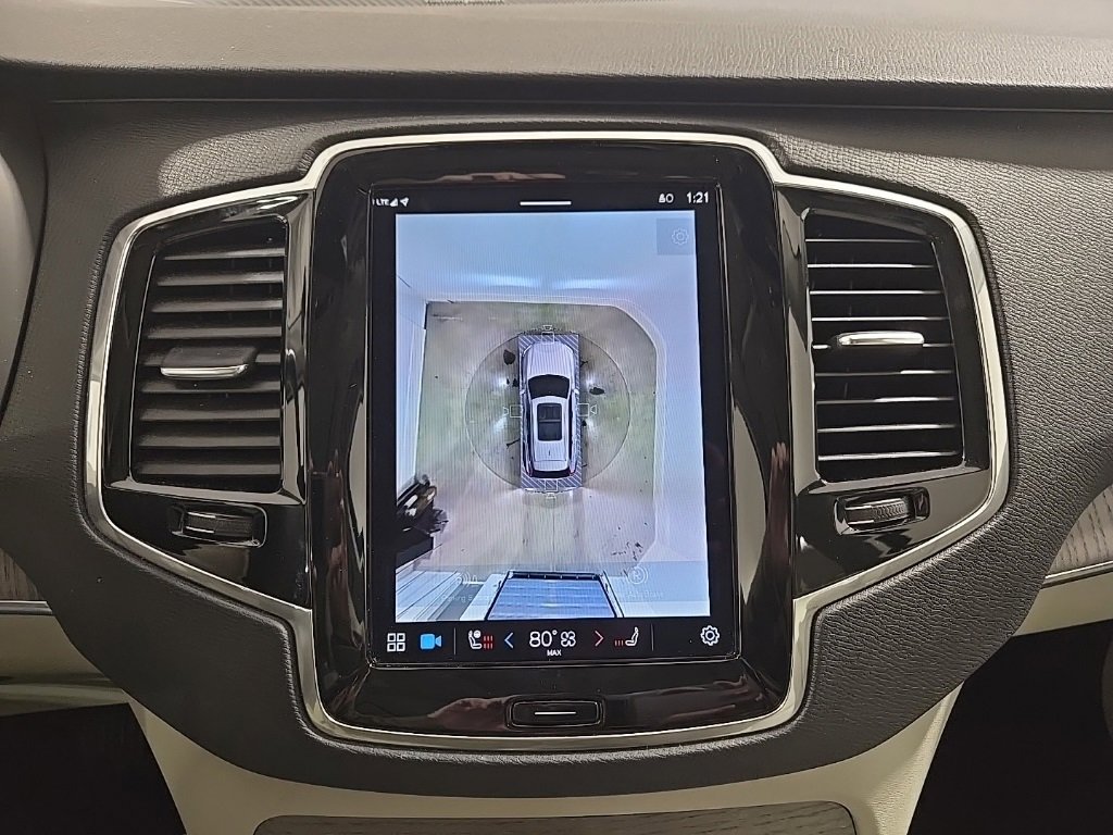 Used 2024 Volvo XC90 B6 Plus w/ Protection Package Premier image 16