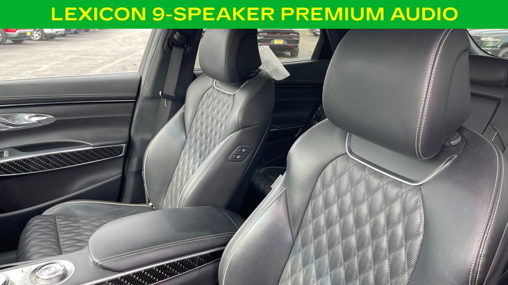 Used 2023 Genesis GV70 3.5T Sport w/ Sport Prestige Package AWD/4WD image 16