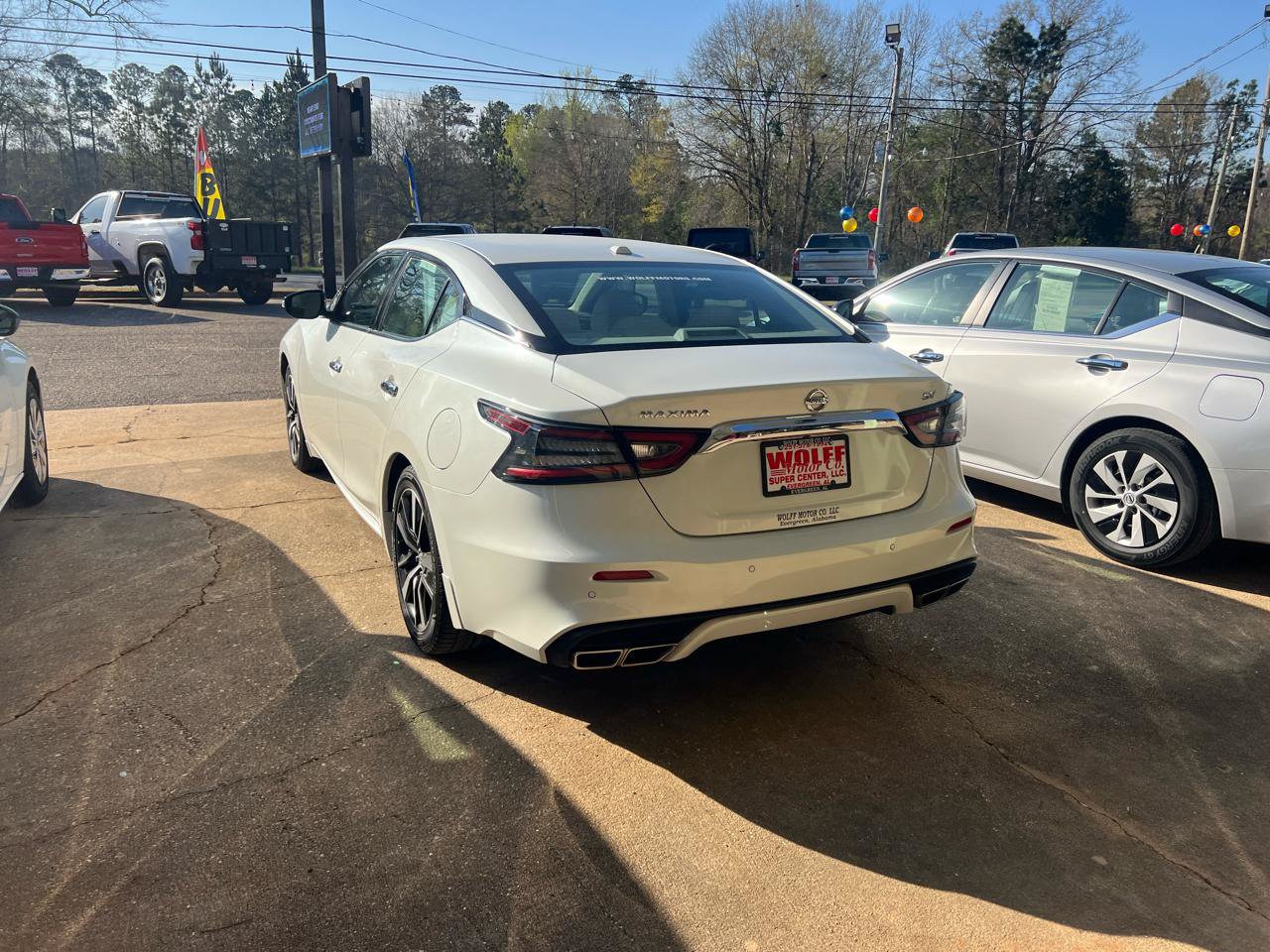 Used 2022 Nissan Maxima SV w/ Floor Mat Group FWD image 9