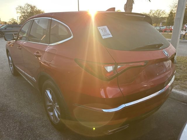Used 2023 Acura MDX SH-AWD image 4